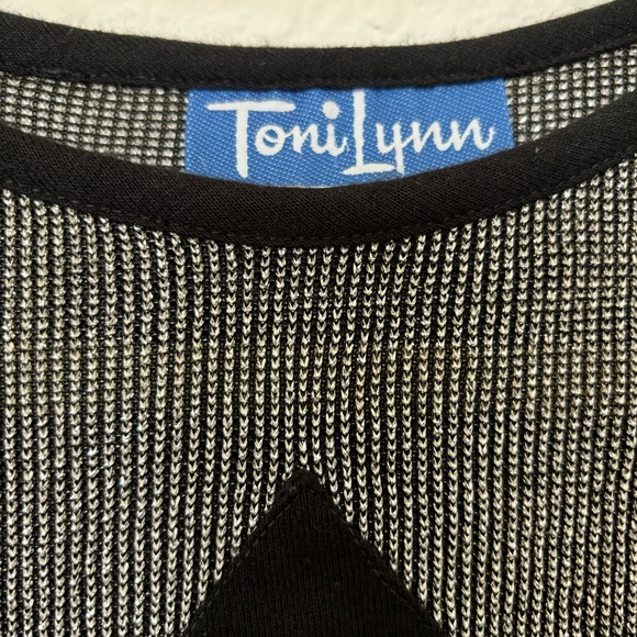 Vintage Toni Lynn Silver Sparkly Sweater Size M/L - Picture 5 of 5